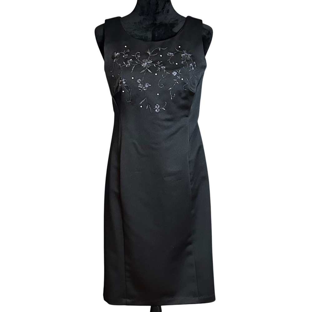 Rabbit Rabbit Rabbit Designs Petite 8P Black Dress Embroidered Sheath‎ Formal